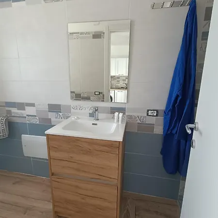 Solleone - 4b 파이스툼